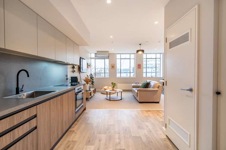 207/14 Laings Road 10609_6