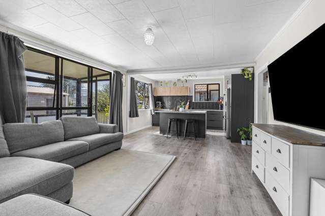 21 Strange Street Waitara_4