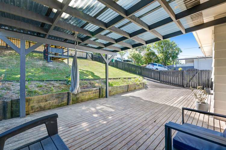 245 Vipond Road Stanmore Bay_17