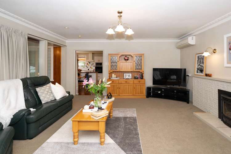 24 Glenroy Crescent Springlands_6