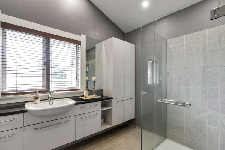 37 Maungakiekie Avenue Greenlane_23