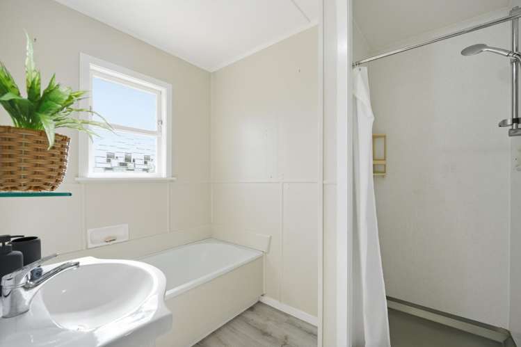 27 Snell Drive Chartwell_16