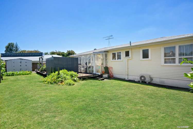 6 Dreadon Road Manurewa_3