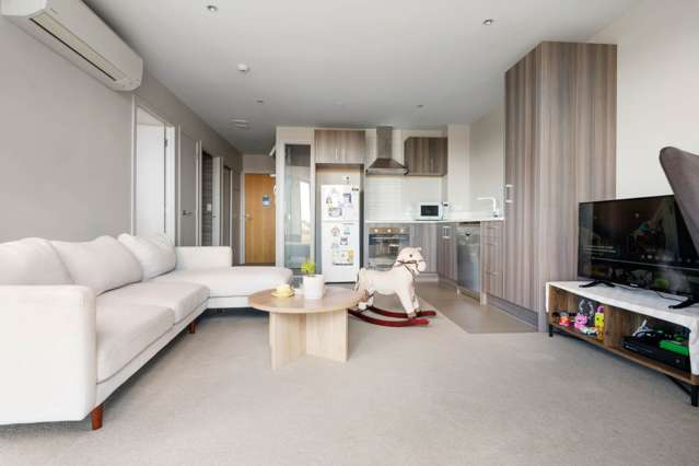 402/1 Rose Garden Lane Albany_1