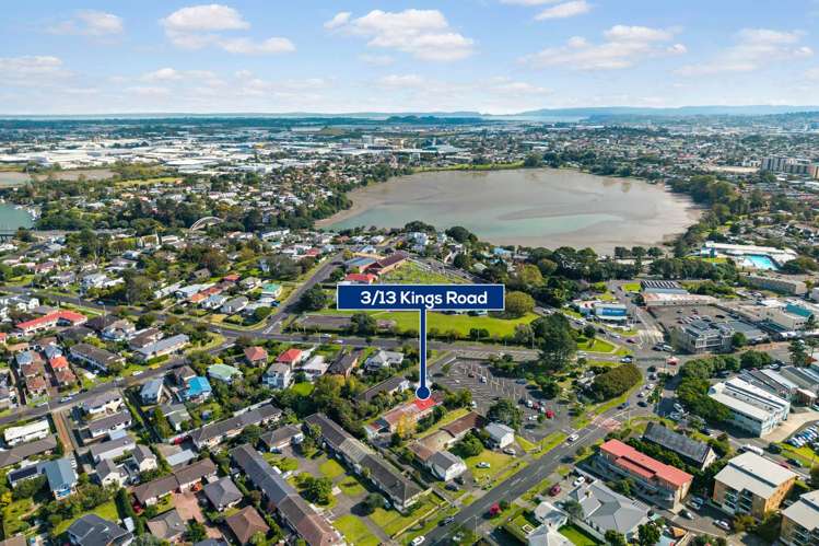 3/13 Kings Road Panmure_17