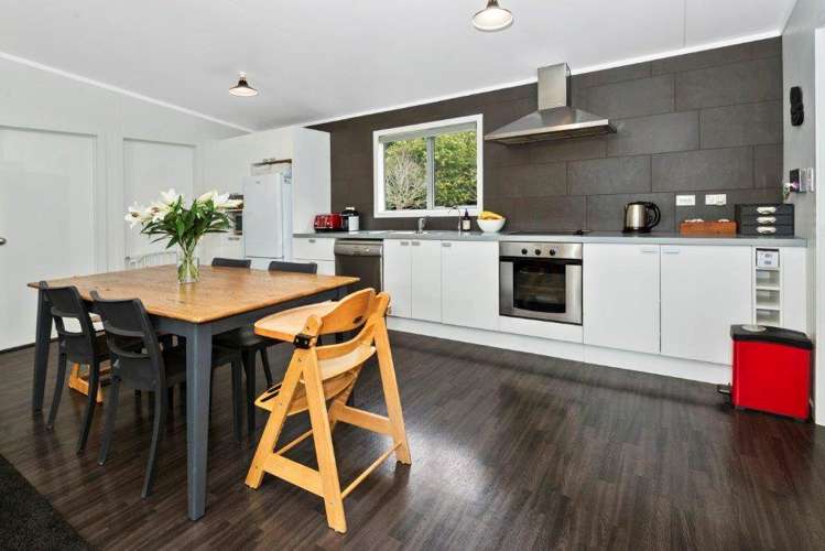 18 Skyhigh Road Hunua_7