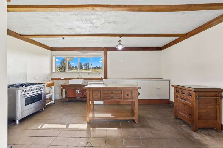 2199 Cove Road Mangawhai_9