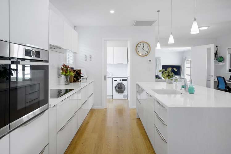 7 Te Kura Street Fendalton_13