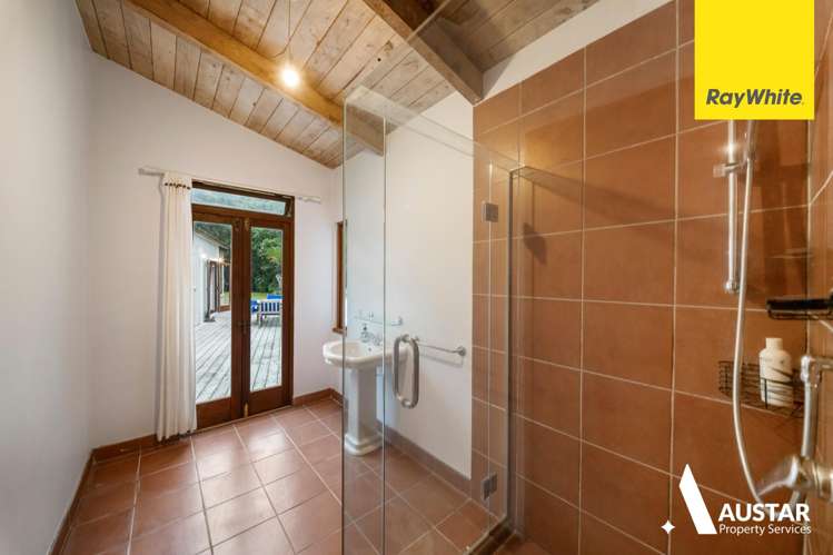 175 Marine Parade North Piha_16