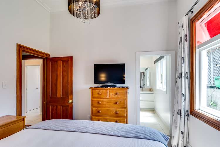 7a Bay View Road Bluff Hill_11