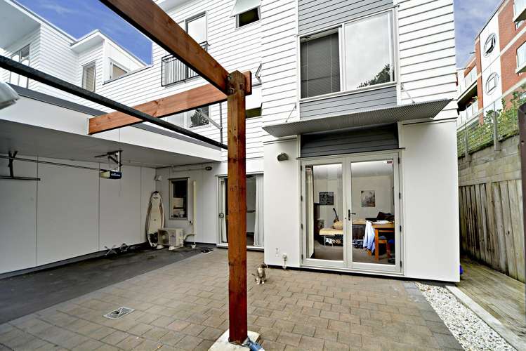 37/3 Wagener Place Mount Albert_1