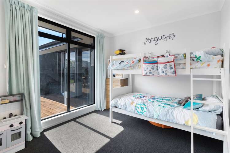 14d Jozecom Place Rolleston_12