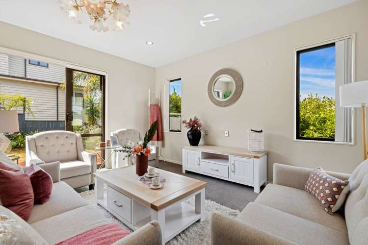 4 Ohau Court Fairview Heights_9