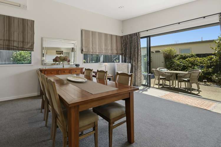 2 Jacob Street Brookfield_14