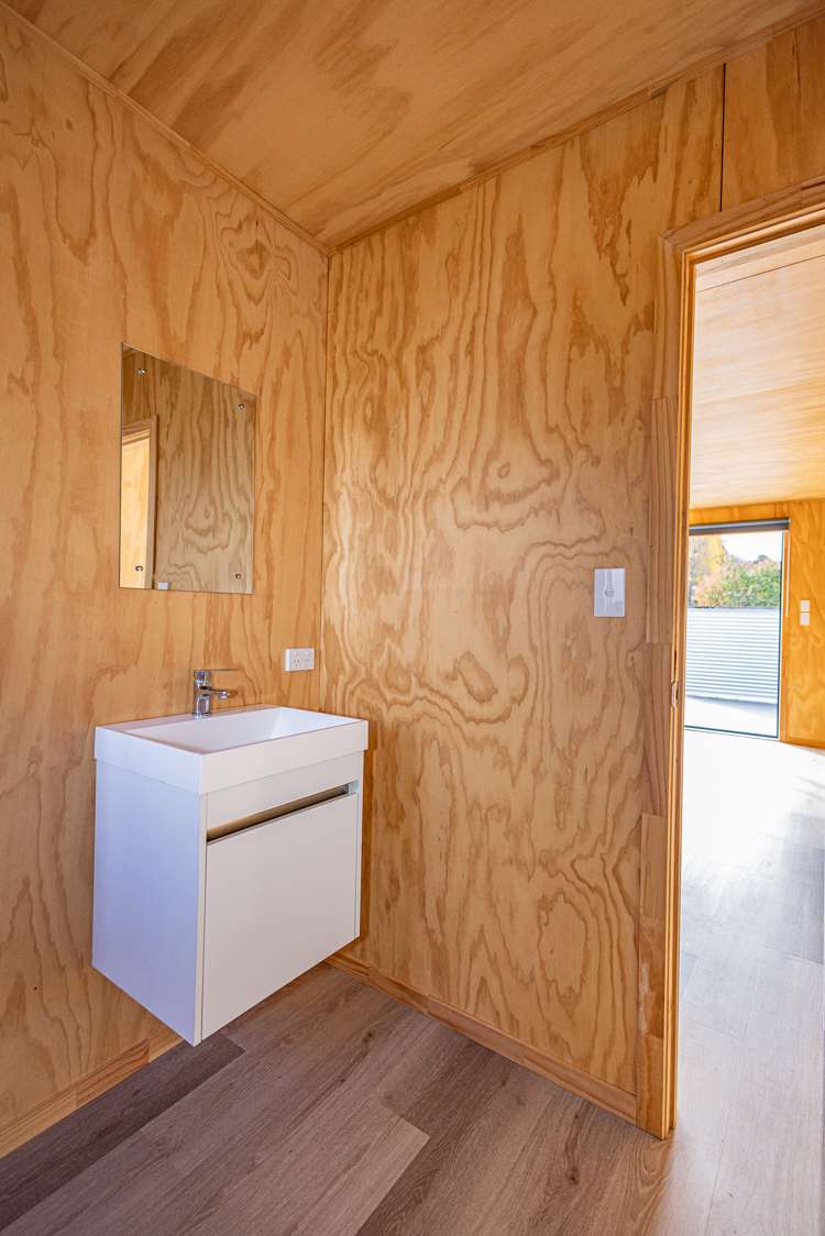 18 Lee Street Ohakune_19