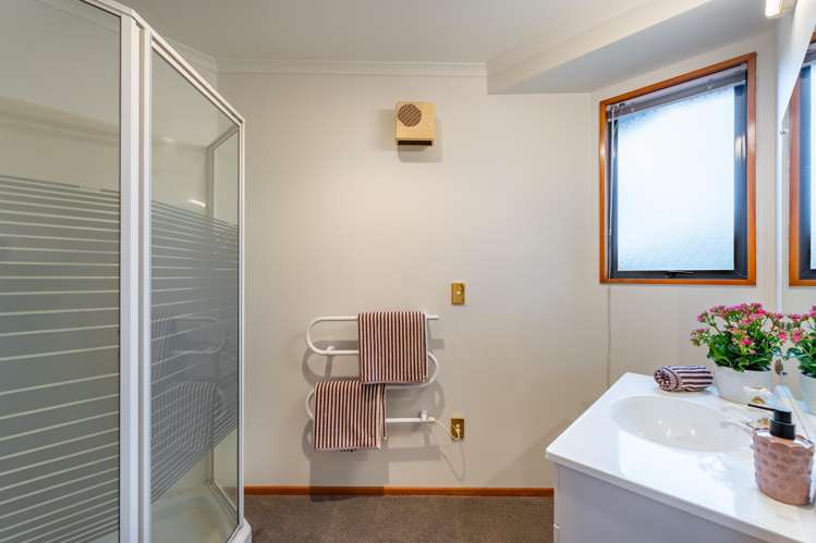 22A Carlisle Place Marchwiel_7