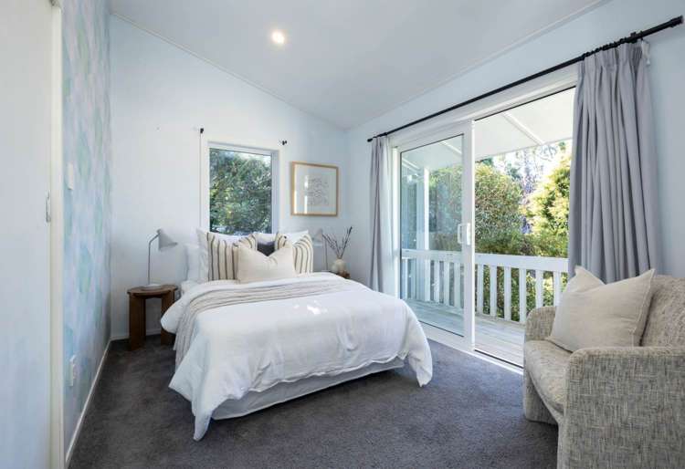 82 Kauri Point Road Laingholm_9