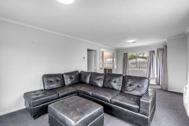 2/51 Douglas Street Grasmere_4