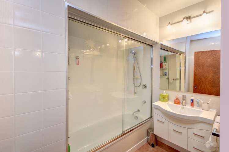 9 Gourley Street Saint Kilda_17