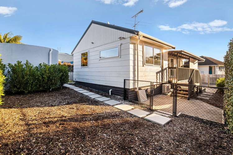 921a Whangaparaoa Road Manly_13