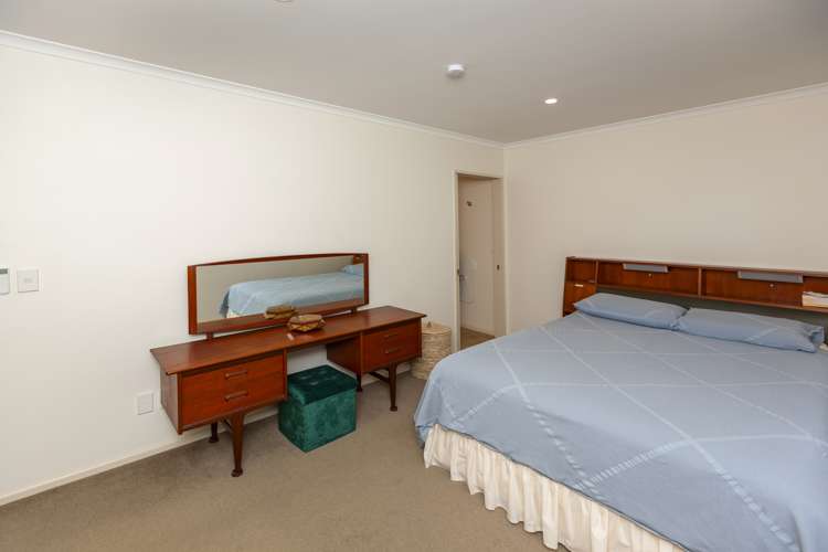 10 Sams Way Raumati South_18