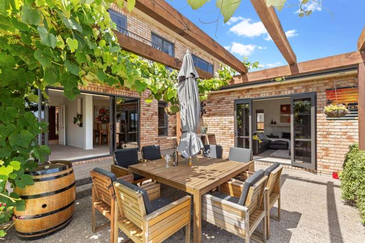 8 Elie Place Wattle Downs_16