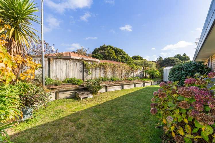 142 Langdale Avenue Paraparaumu_13