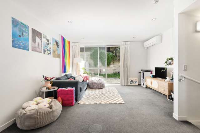 56/120 Rintoul Street Newtown_2