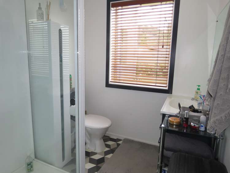 47 Shiel Street Reefton_9