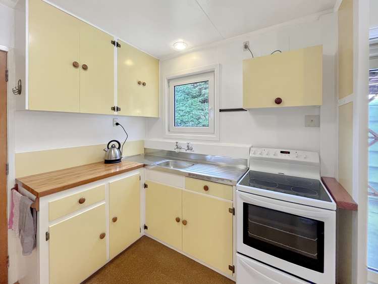 31 Maryburn Road Twizel_20