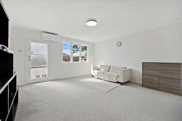 2/50 Ferndale Road Mount Wellington_1