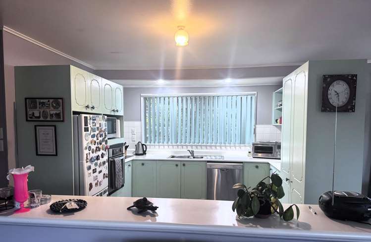 80 King Street West_2