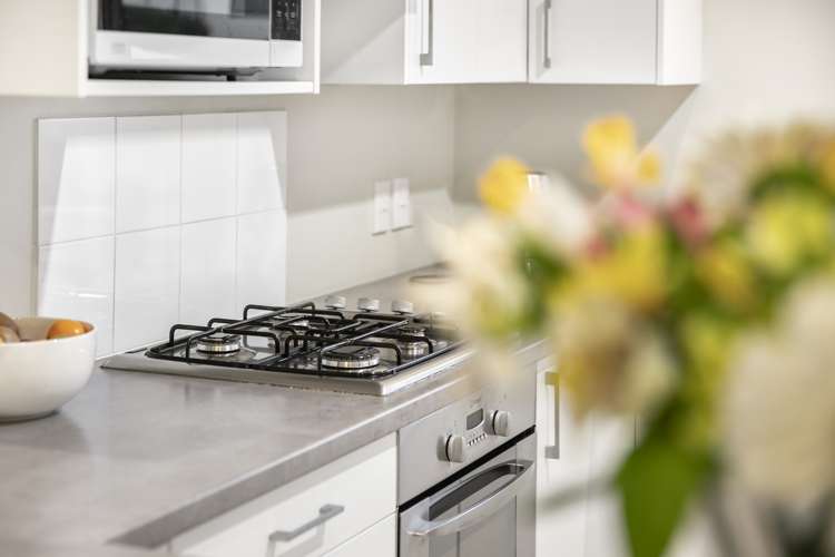 2/28 Holiday Road Stanmore Bay_5