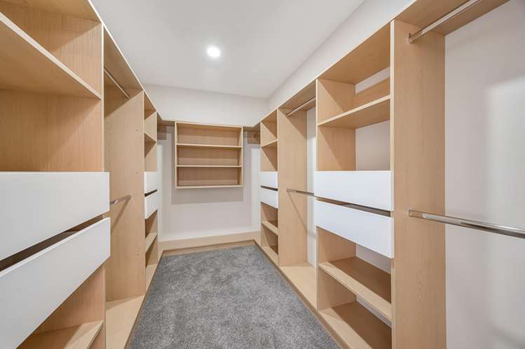 6 Mill Hill Close Flat Bush_25