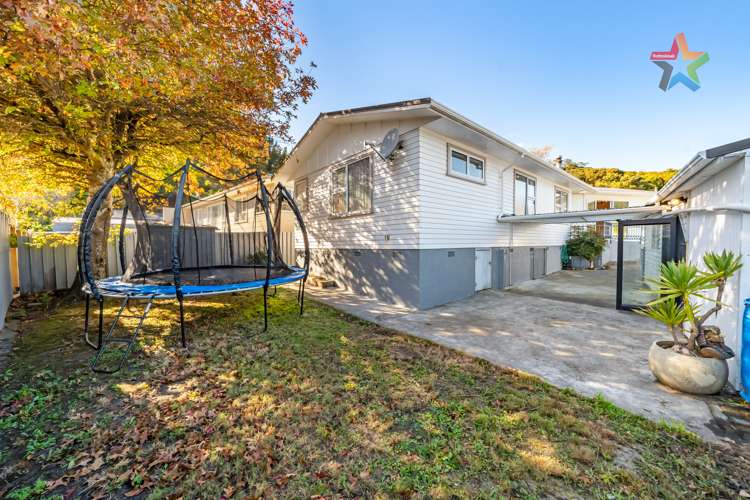 11 Mimihau Grove Wainuiomata_23