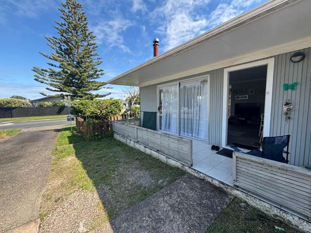 1/111 Florence Avenue Orewa_2