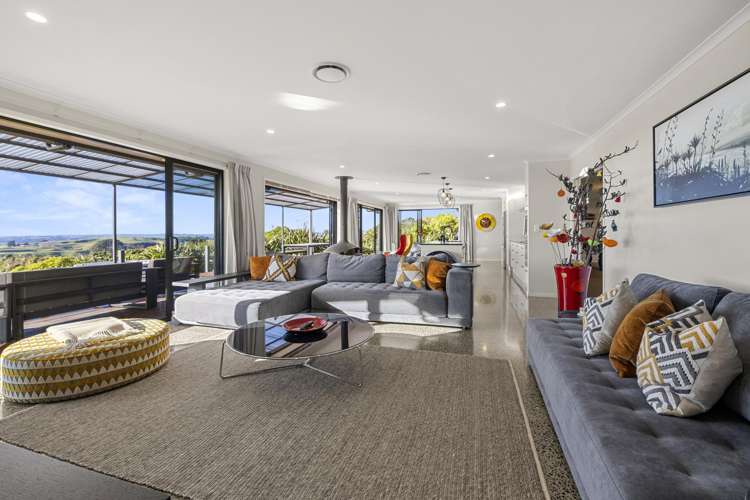 666 Te Hutewai Road Raglan_9