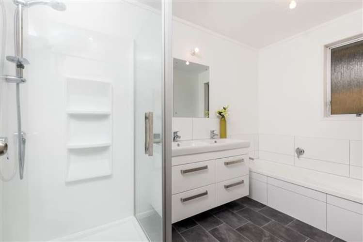 1/8 Mcquoid Place Glenfield_14