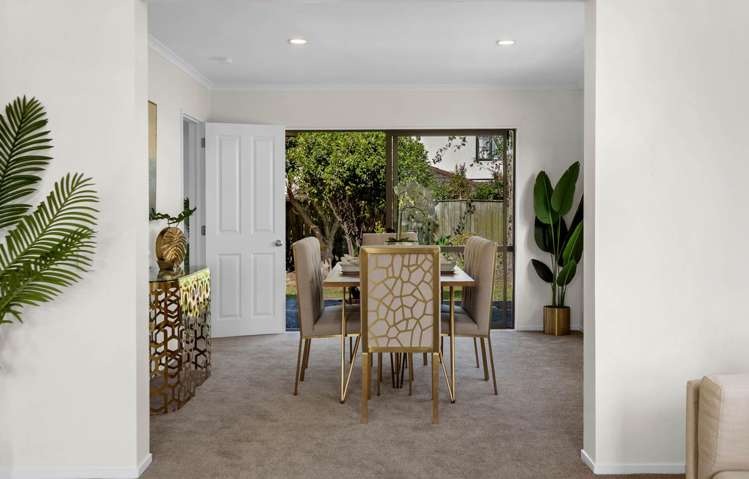 19 Maybole Drive Flat Bush_8