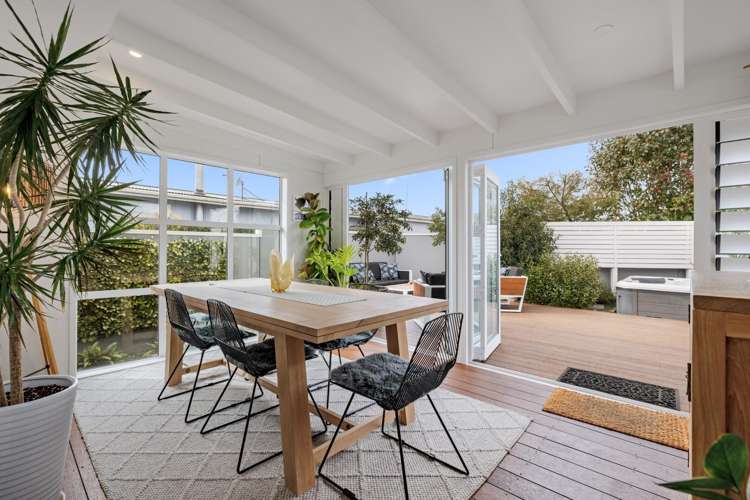 18a Devon Street Greerton_10