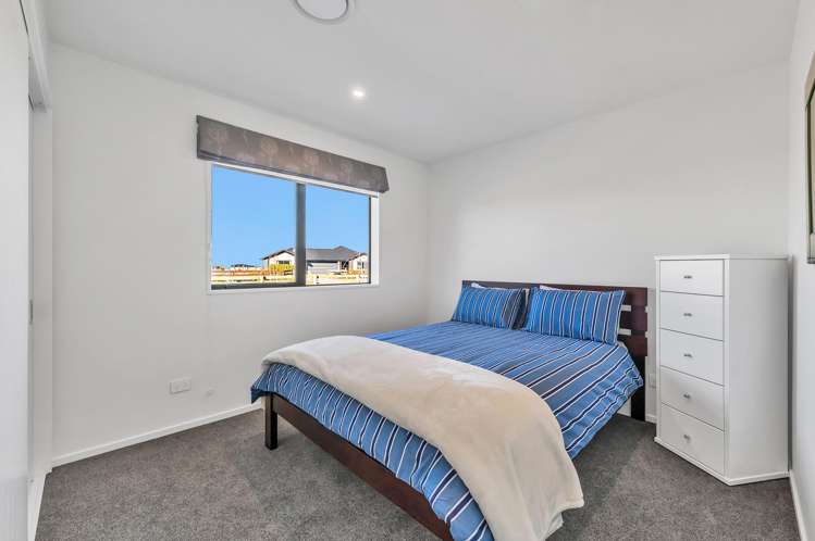 56 Summers Road Darfield_16