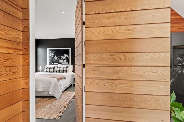 1 Larkins Way Arthurs Point_12