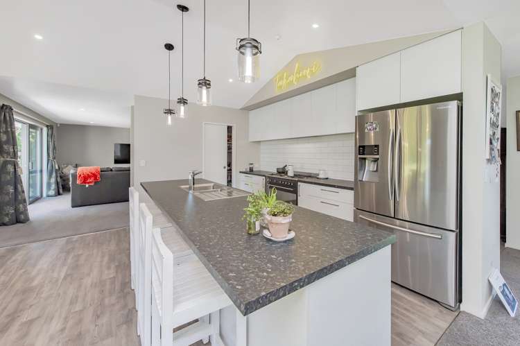 477 Swamp Road Burnham_6