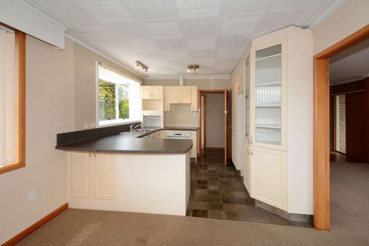 34 Bell Crescent Concord_9