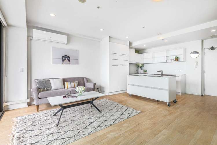 607/18 Beach Road Auckland Central_0