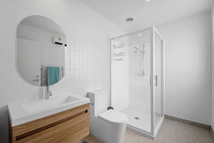 1/10 Perth Street Richmond_13