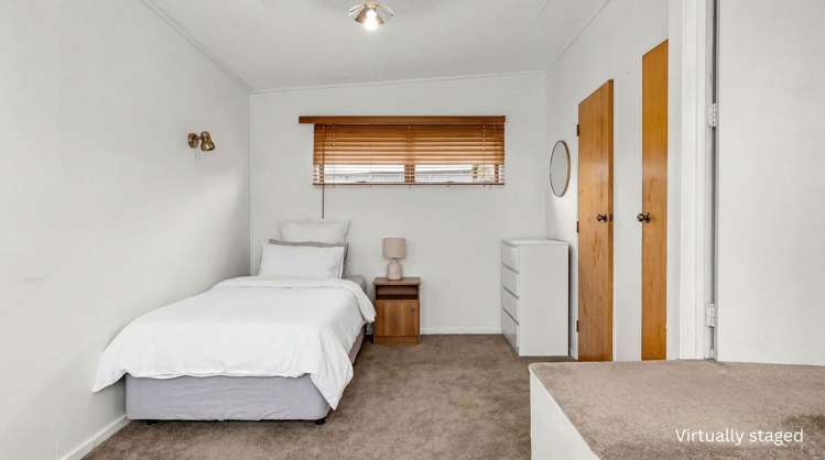 11 Sandstrom Grove Feilding_8