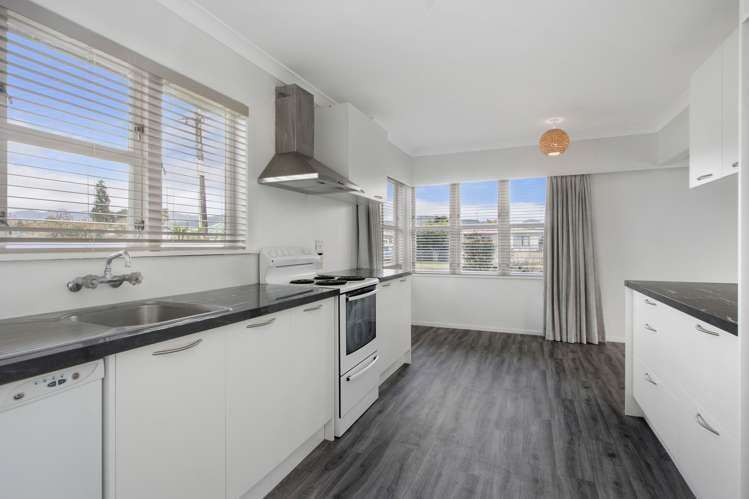 107 Park Road Katikati_6