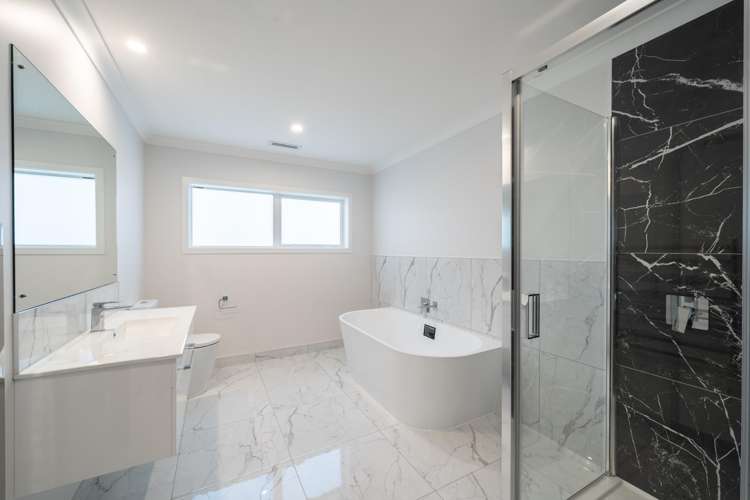 55 Crompton Avenue Churton Park_17