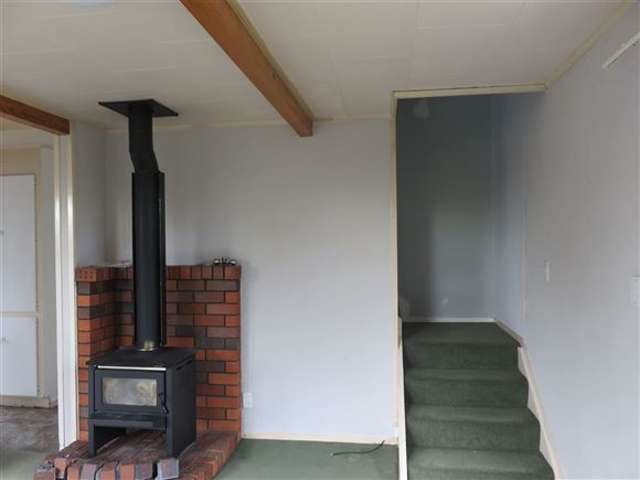 2/80 Sylvan Crescent Te Atatu South_3